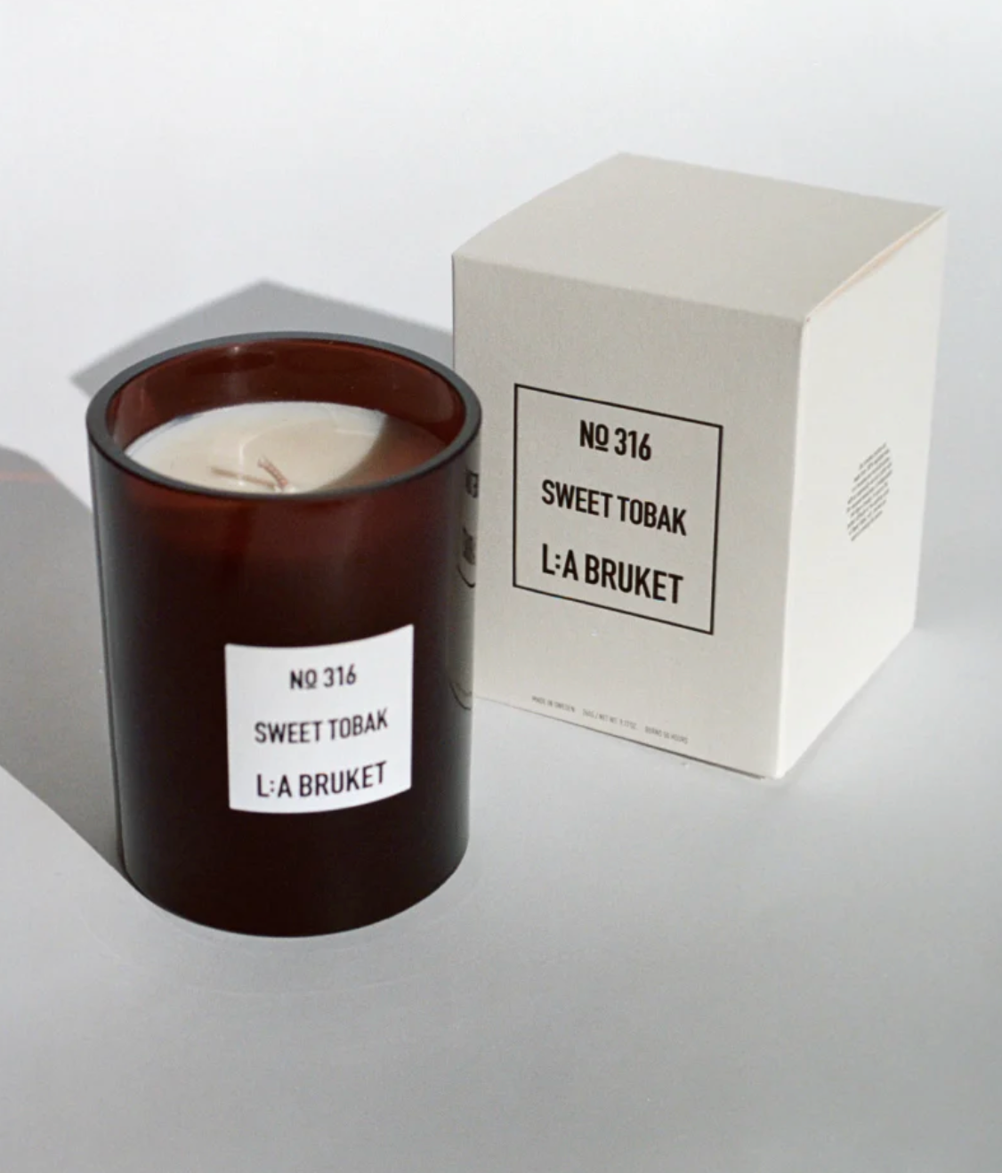 BOUGIE PARFUMÉE 316 L:A BRUKET
