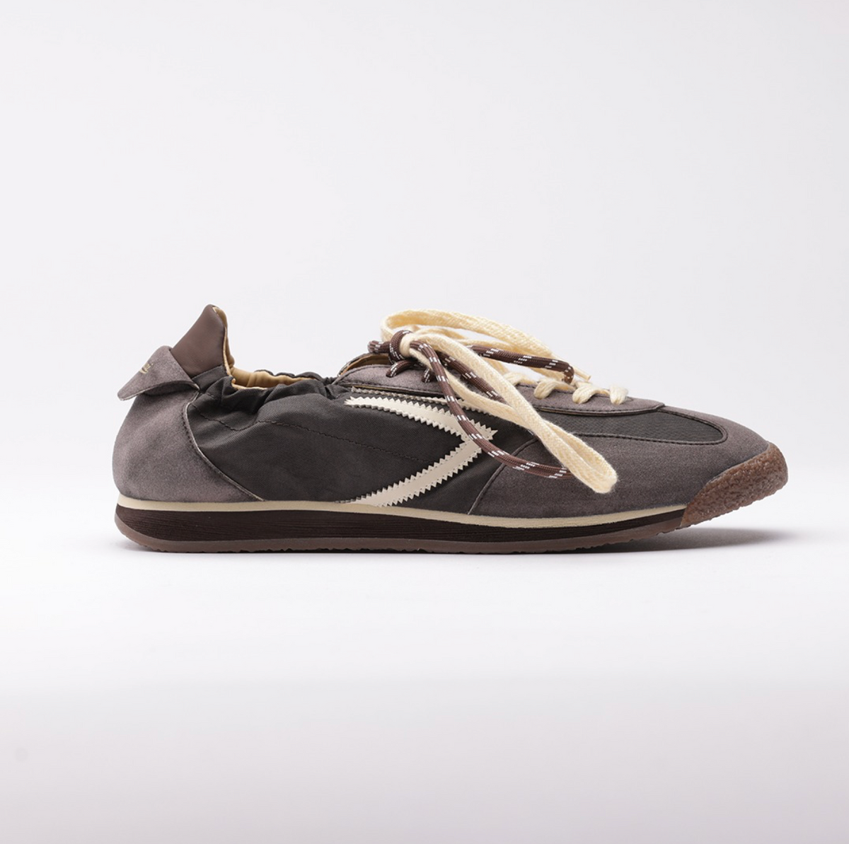 BASKETS PANTHER GLOVE PURAAI