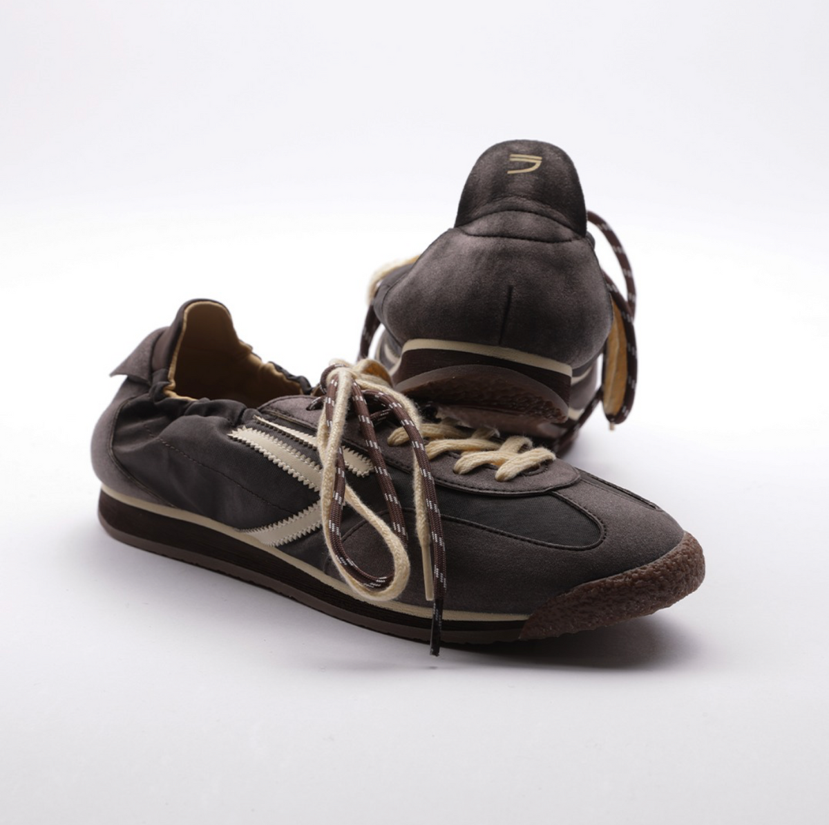 BASKETS PANTHER GLOVE PURAAI
